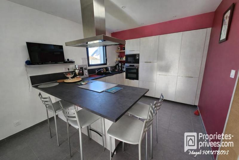 Maison - 102 m² - 5 pièces