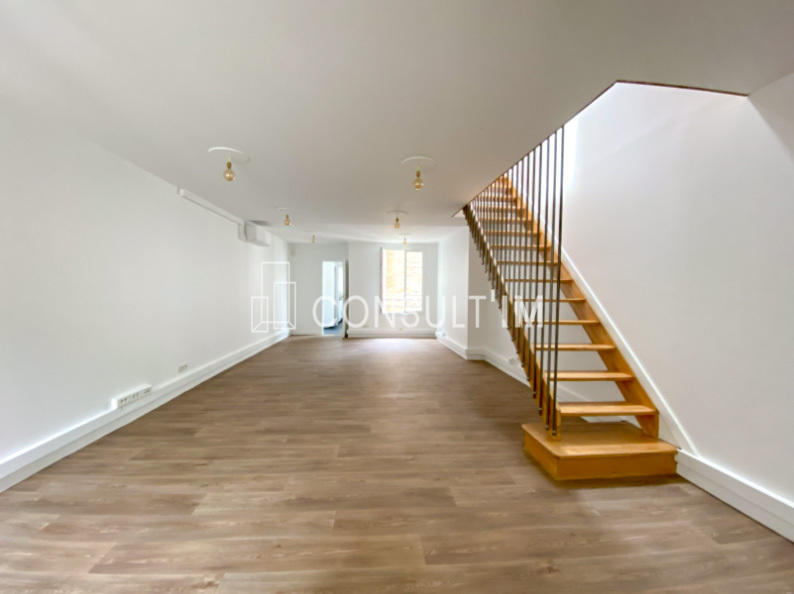 Bureau - 127 m² - 3 pièces