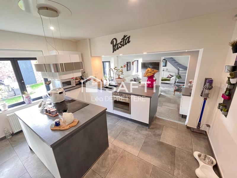 Maison - 150 m² - 5 pièces