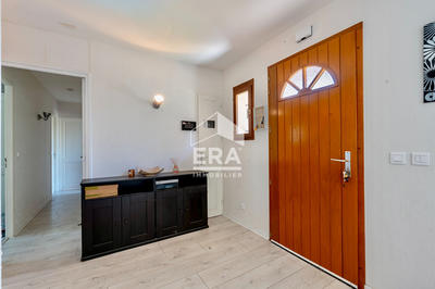 Maison - 198 m² - 8 pièces