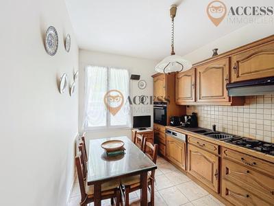 Appartement - 84 m² - 4 pièces