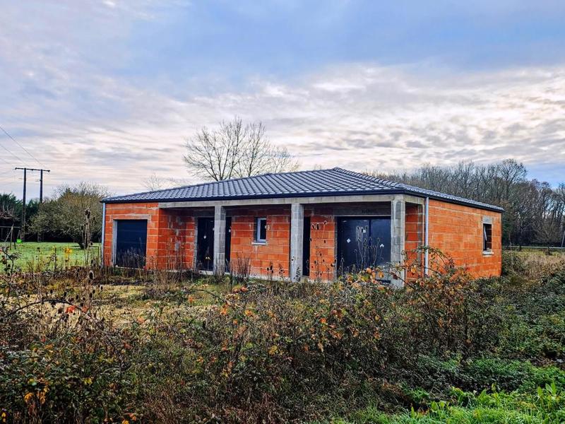 Maison - 96 m² - 4 pièces