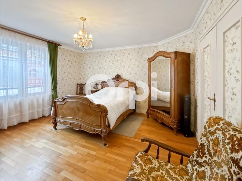 Maison de ville - 170 m² - 6 pièces