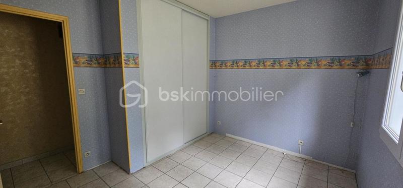 Maison - 270 m² - 10 pièces