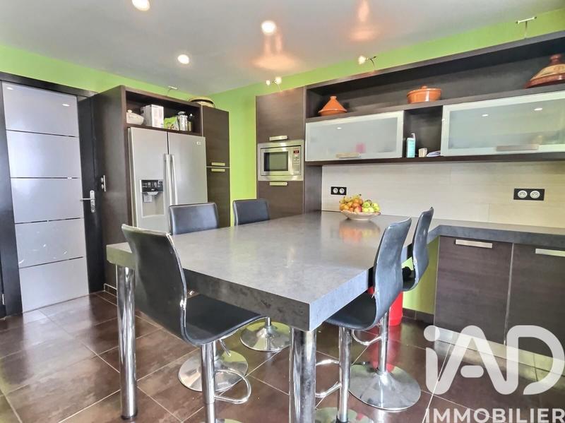 Appartement - 139 m² - 5 pièces