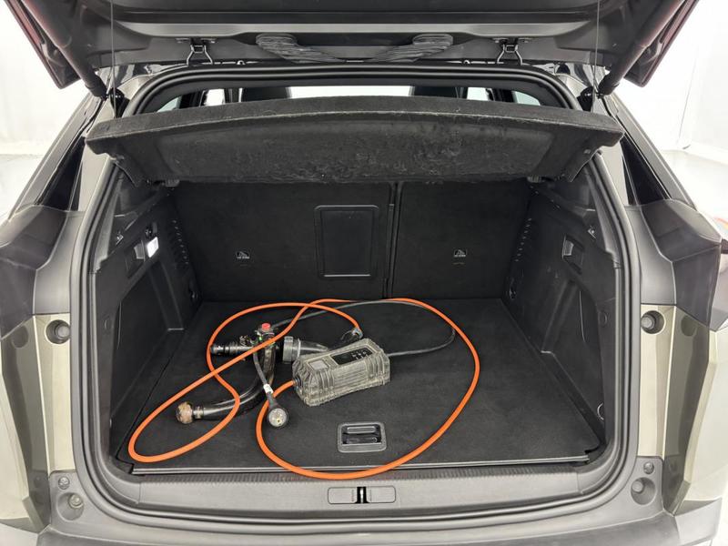 Peugeot 3008 Hybrid4 300 e-Eat8 Gt 5p