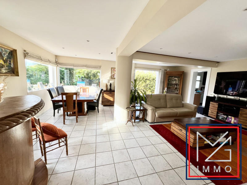 Villa - 146 m² - 5 pièces
