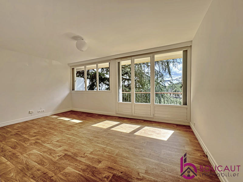 Appartement - 70 m² - 4 pièces