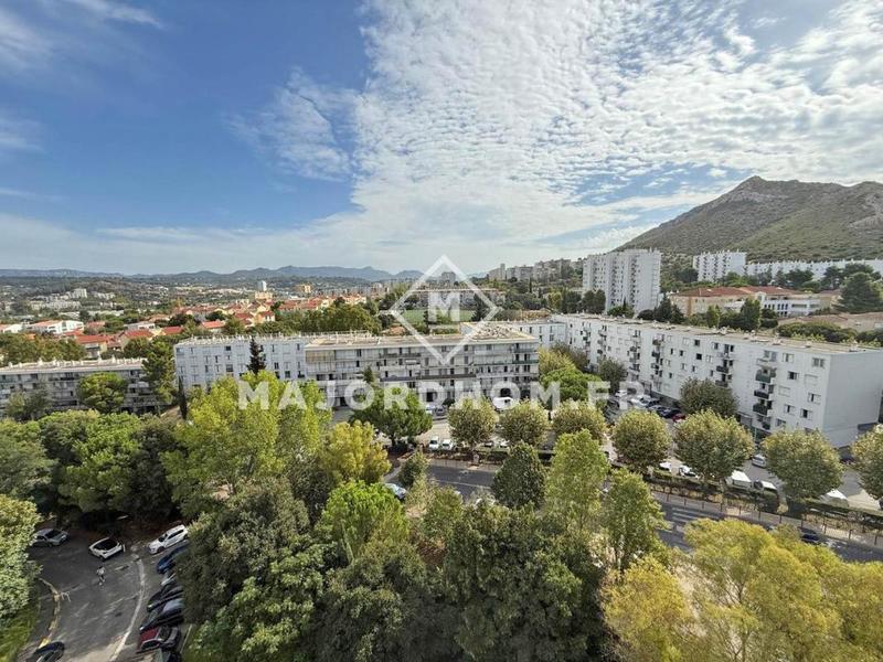 Appartement - 88 m² - 5 pièces