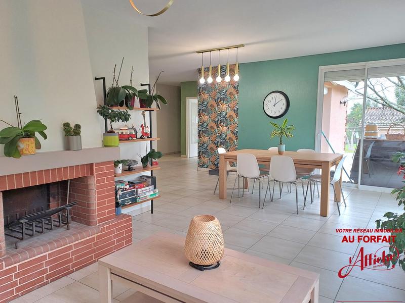 Maison - 181 m² - 5 pièces