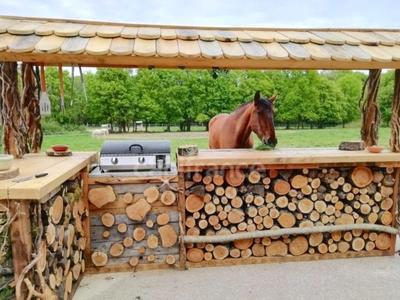 Maison - 268 m² - 7 pièces