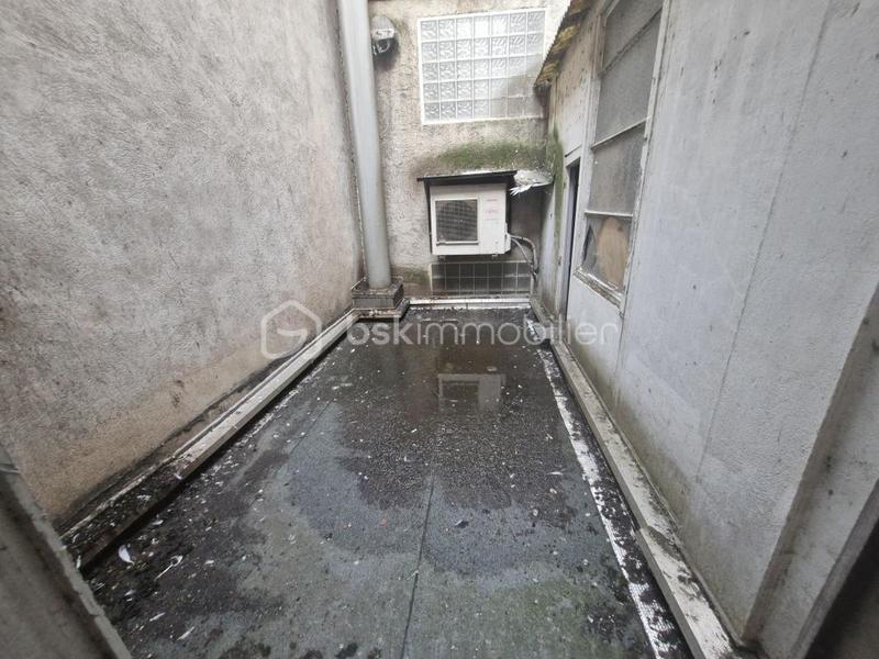 Immeuble - 196 m² - 5 pièces