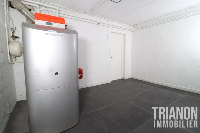 Maison - 307 m² - 10 pièces