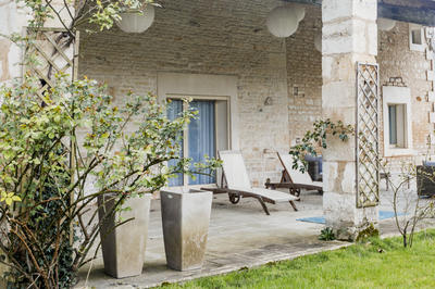 Maison - 310 m² - 10 pièces