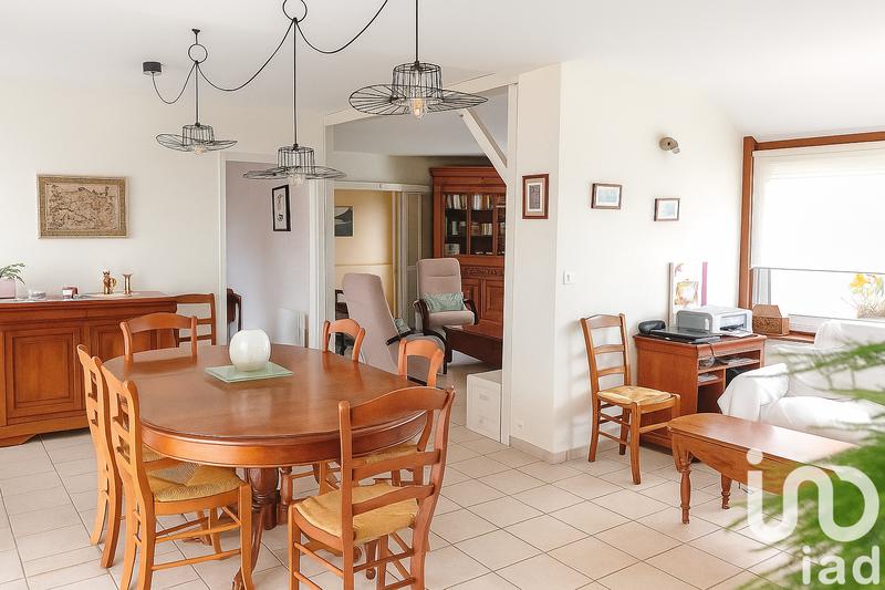 Maison - 128 m² - 7 pièces