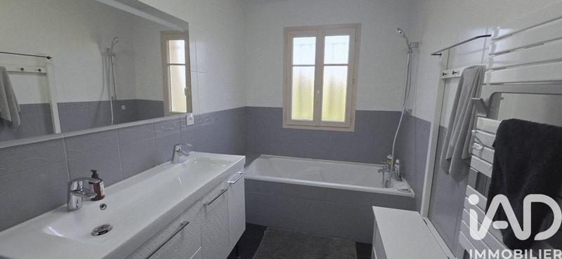 Maison - 102 m² - 4 pièces