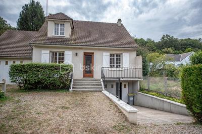Maison - 94 m² - 4 pièces
