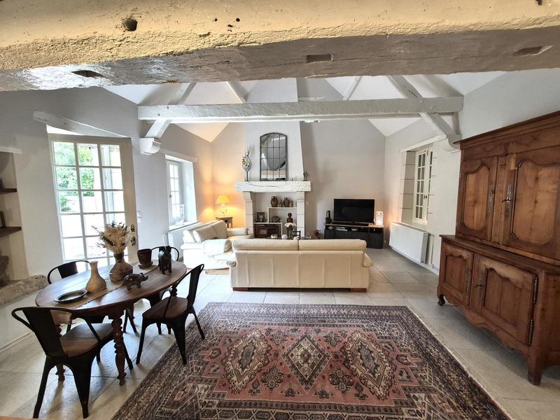 Propriété - 163 m² - 6 pièces