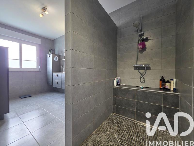 Maison - 152 m² - 6 pièces