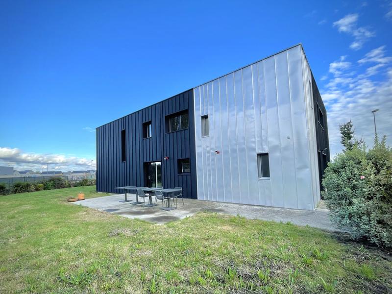 Local d'activités - 286 m²