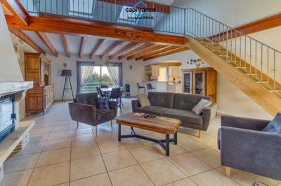 Propriété - 155 m² - 6 pièces