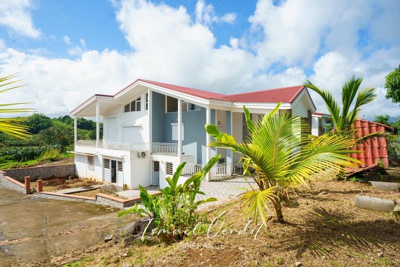 Maison - 392 m² - 20 pièces