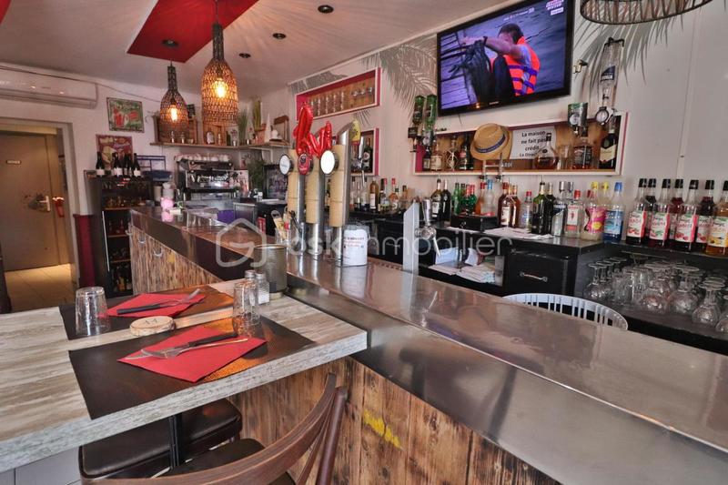 Appartement - 366 m² - 2 pièces