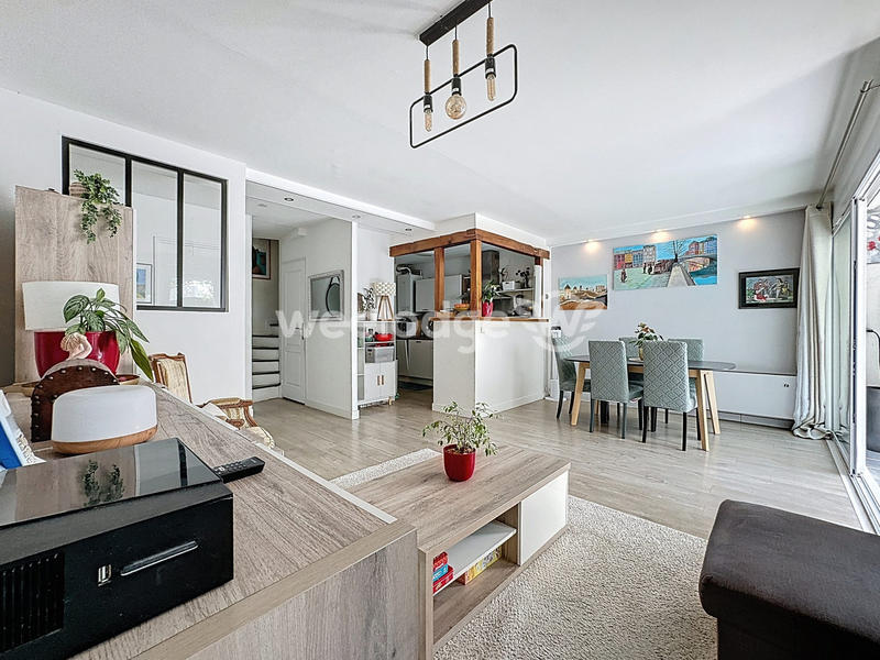 Appartement - 113 m² - 6 pièces