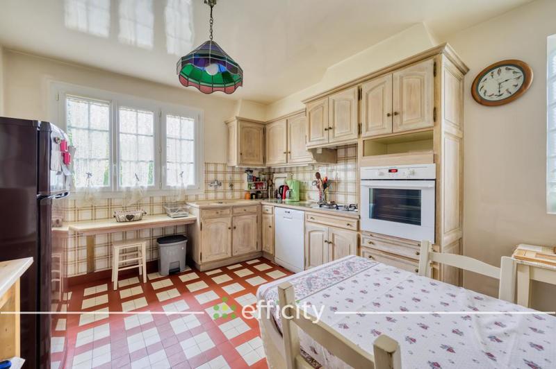 Maison - 150 m² - 6 pièces