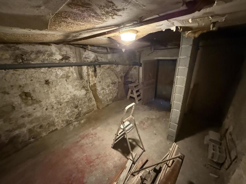 Immeuble - 69 m² - 5 pièces