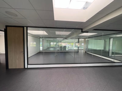 Local d'activité / Entrepôt - 660 m²