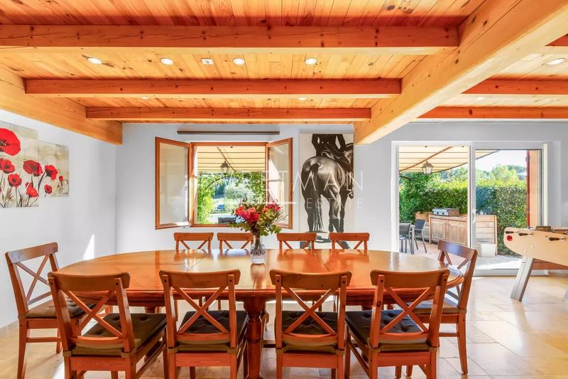 Villa - 172 m² - 6 pièces