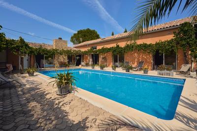 Maison - 380 m² - 10 pièces