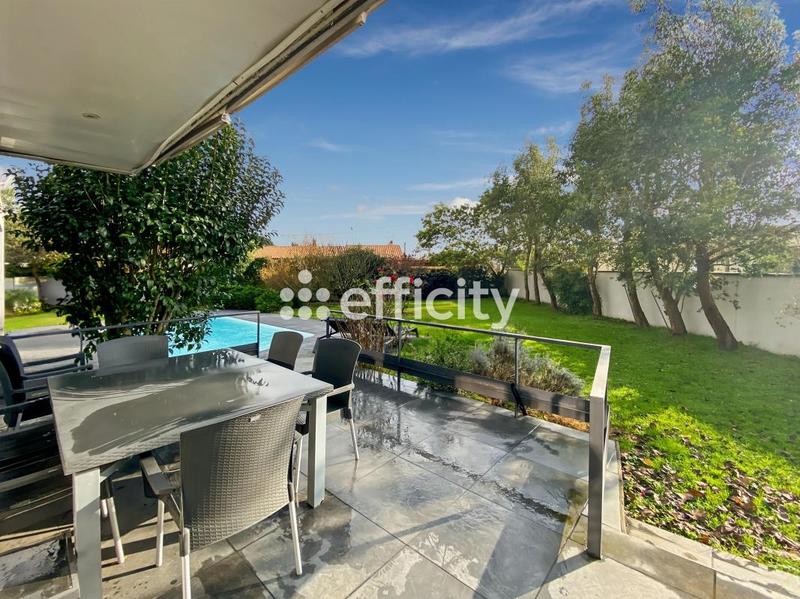 Maison - 133 m² - 6 pièces