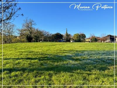 Terrain constructible - 1 170 m²