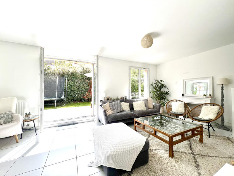 Maison - 111 m² - 5 pièces