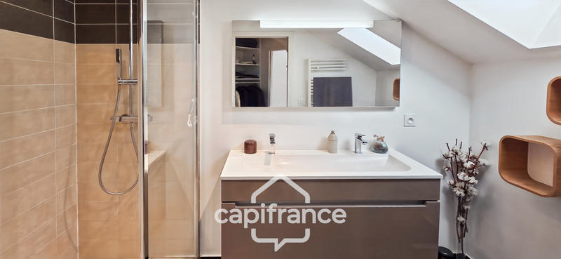 Maison - 173 m² - 7 pièces