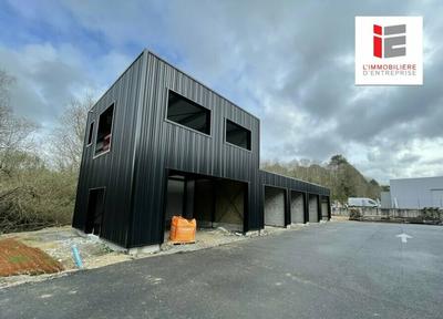 Local d'activité / Entrepôt - 224 m²