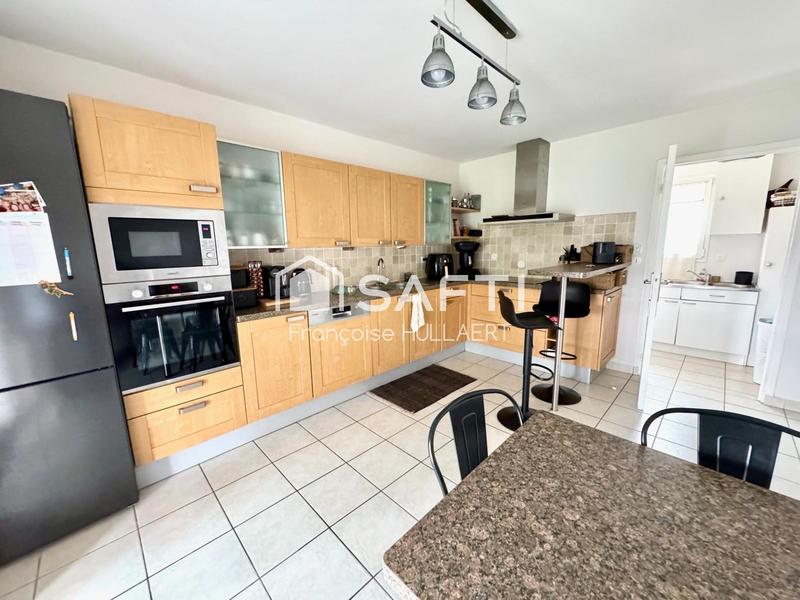 Maison - 199 m² - 7 pièces