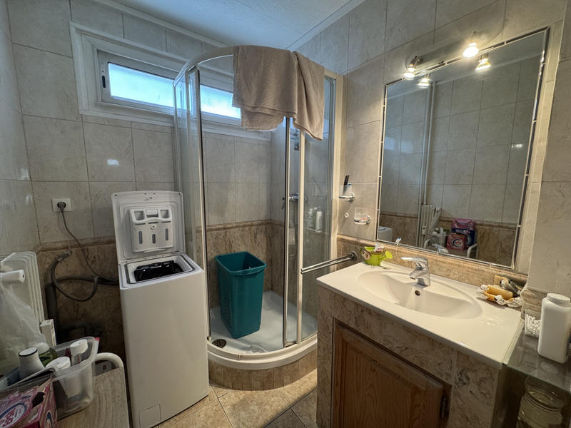 Appartement - 80 m² - 5 pièces