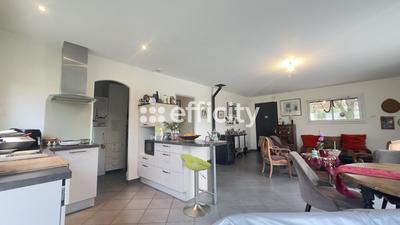 Villa - 93 m² - 4 pièces