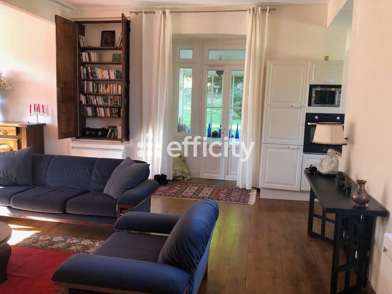 Appartement - 121 m² - 4 pièces