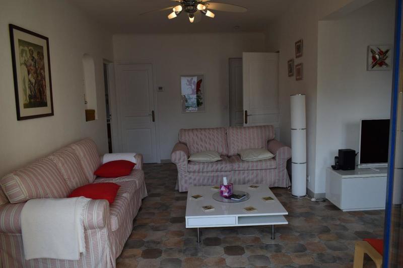 Maison - 143 m² - 8 pièces