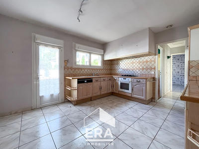 Maison - 140 m² - 6 pièces