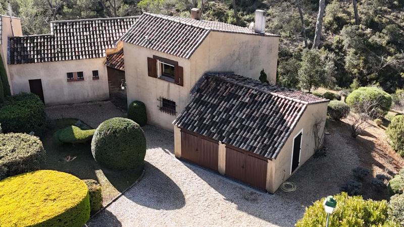 Maison - 145 m² - 8 pièces