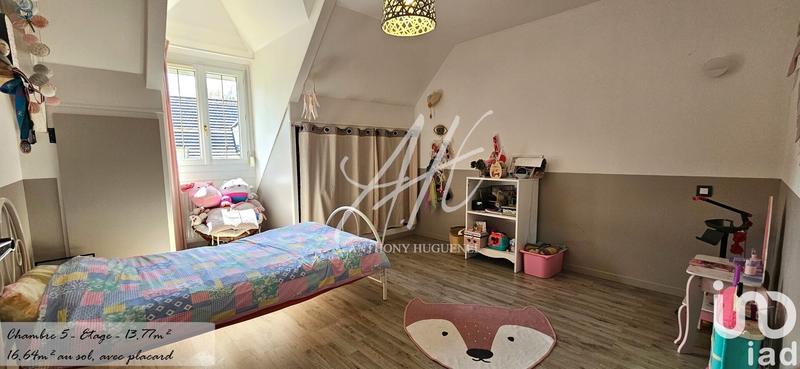 Maison - 180 m² - 6 pièces