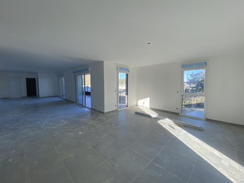 Appartement - 129 m² - 3 pièces