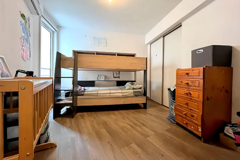 Appartement - 87 m² - 4 pièces