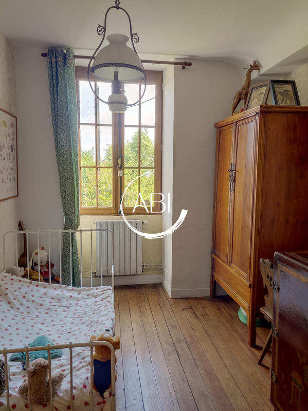 Maison ancienne - 172 m² - 6 pièces