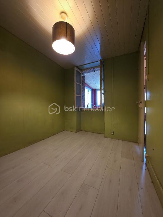 Maison en pierre - 90 m² - 6 pièces